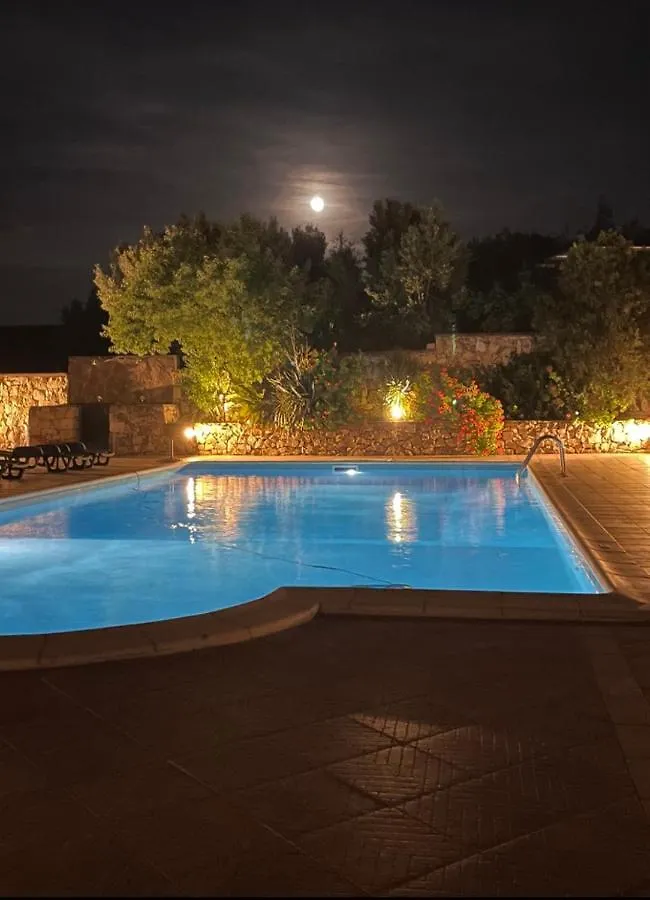 Hotel Villaggio Ristorante Pizzeria Museo Tanit Carbonia