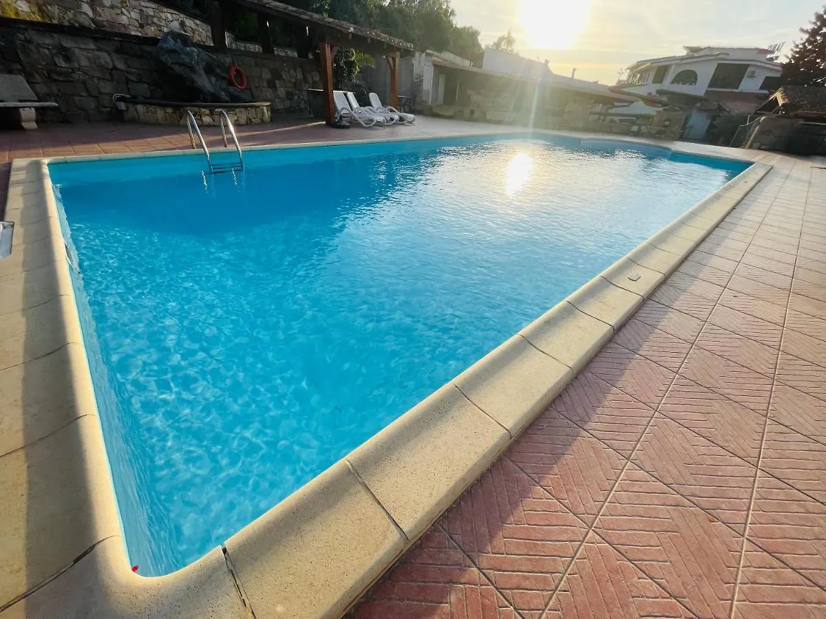 Hotel Villaggio Ristorante Pizzeria Museo Tanit Carbonia