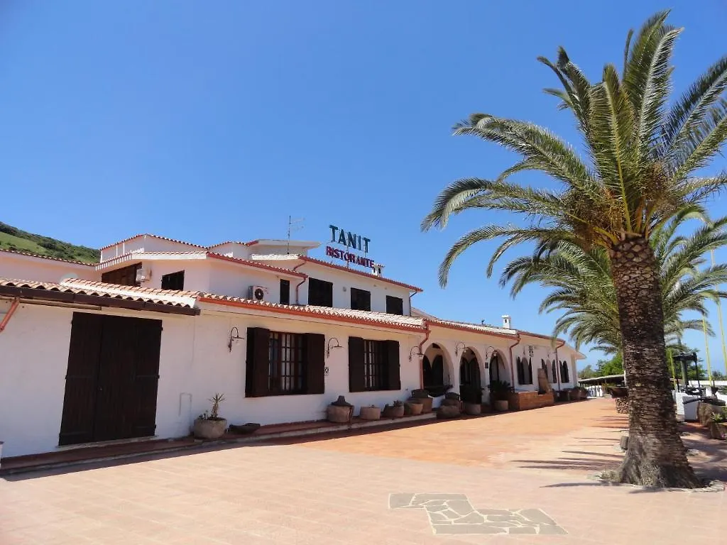 Hotel Villaggio Ristorante Pizzeria Museo Tanit  Carbonia