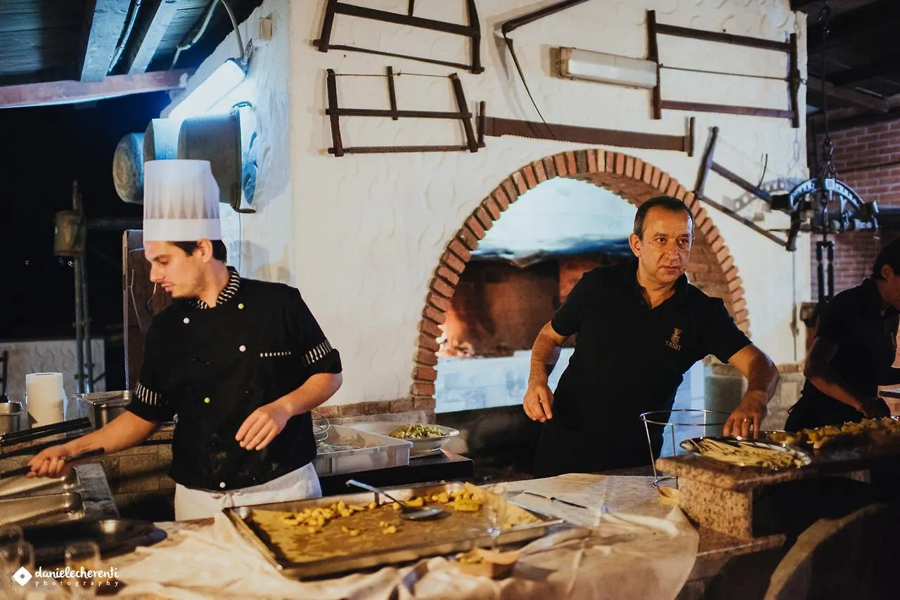 ***  Hotel Villaggio Ristorante Pizzeria Museo Tanit Carbonia Italia