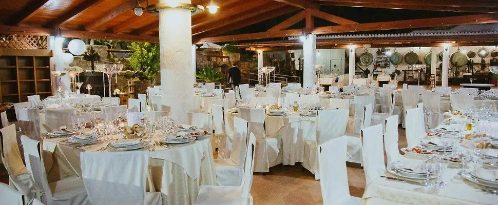 Hotel Villaggio Ristorante Pizzeria Museo Tanit Carbonia